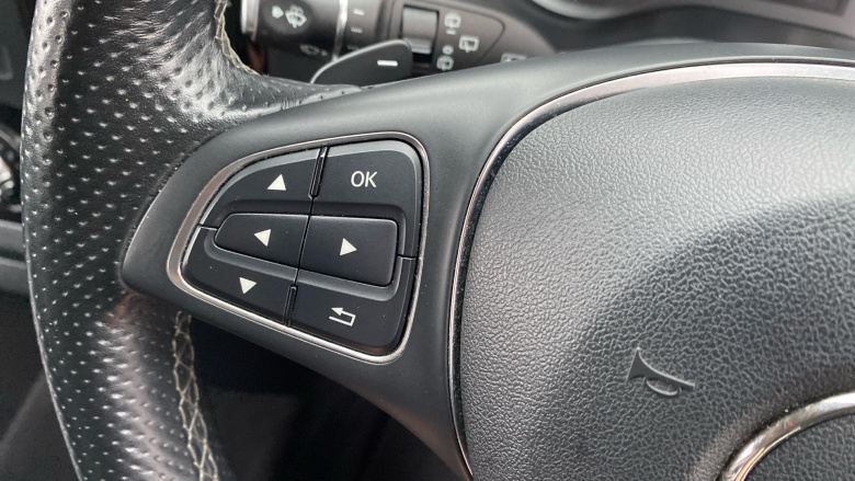 Mercedes-Benz Vito Tourer L3 Diesel Rwd 114 CDI Select 9-Seater 9G-Tronic